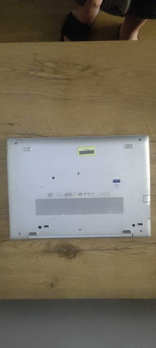 HP Elite Book 840 G6 idealny do codziennych zastosowań.