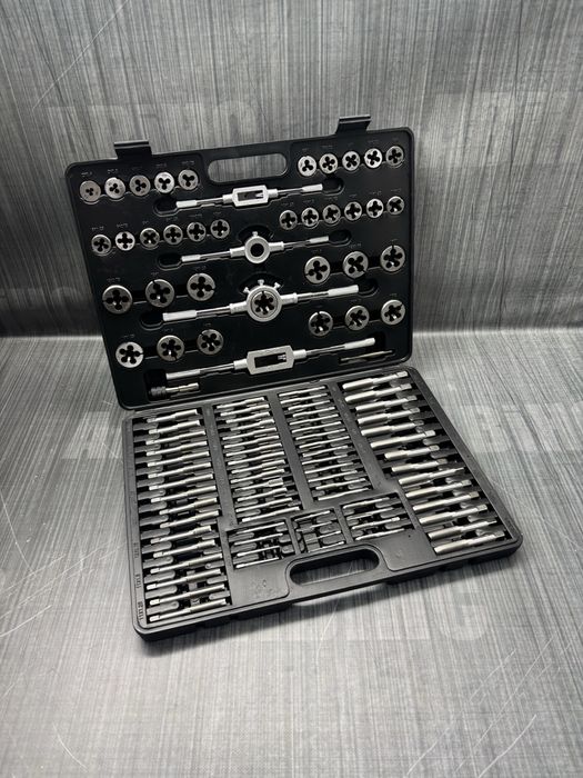 Набір мітчиків та плашок метричний 110 предметів M2 - M18