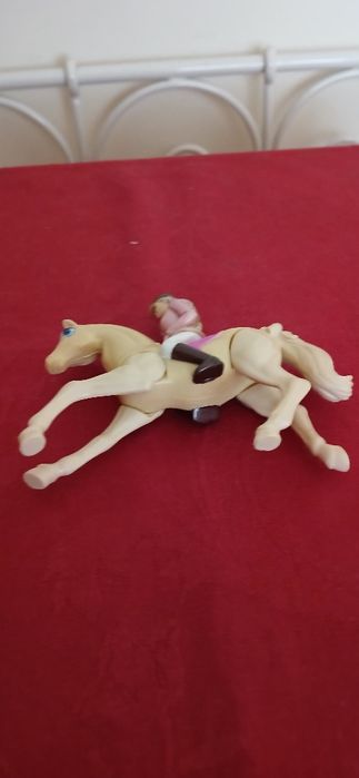 Barbie com cavalo, Burger King de 2002