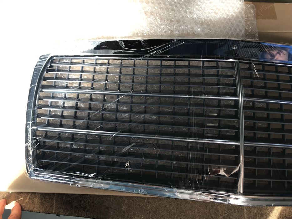 Нове скло фари, фара, поворотники, бампер, решітка Mercedes w201 190E