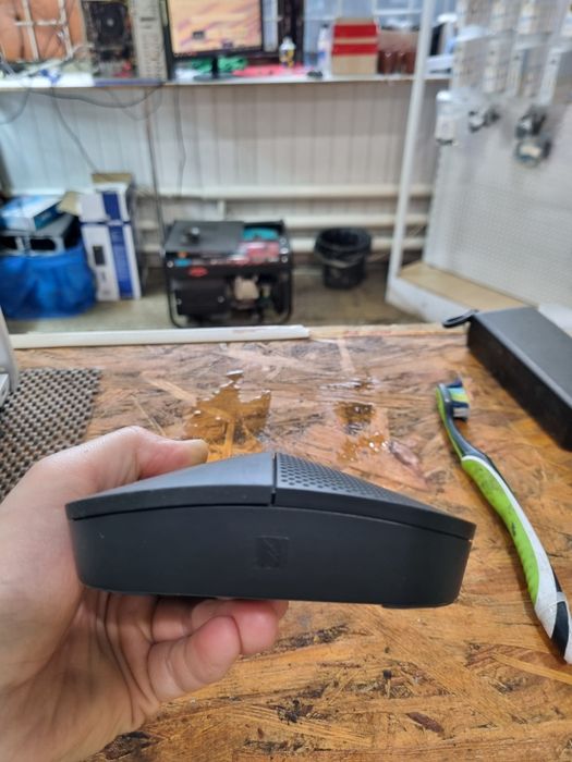 Спикерфон Logitech P710e