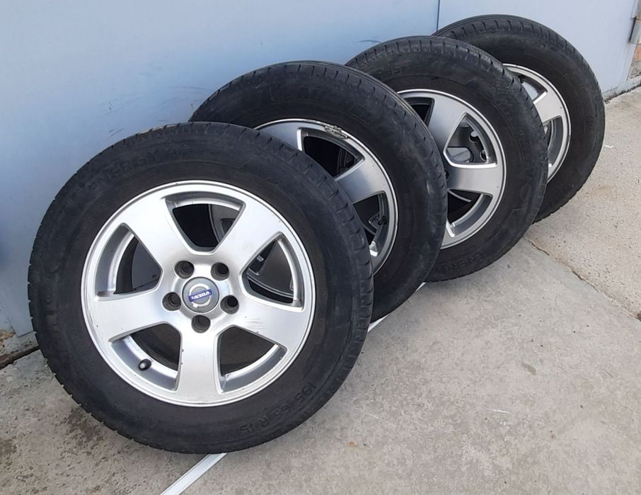 Литые диски и резина 195/65 R15 то