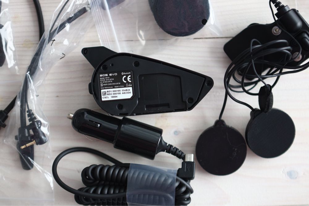 Sena 20S EVO — мото Bluetooth-гарнітура | стан новий