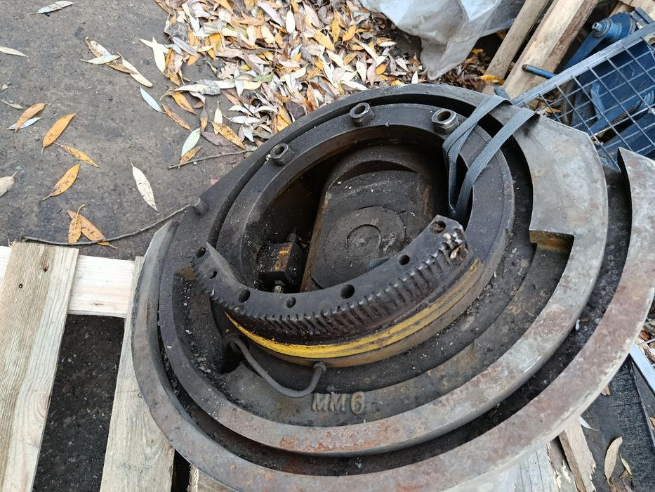 Вертикальна фрезерна головка Heckert fss 315 400