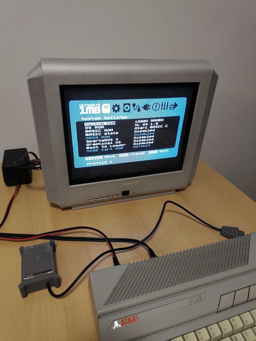 Atari 65XE Ultimate 1mb SDrive Max Pico Joy - świąteczny zestaw gracza