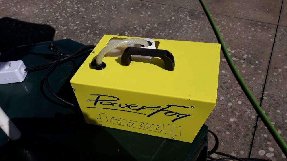 Máquina de Fumo PowerFog Jazz ll + Líquido