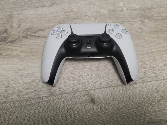 Pad do ps5 Dualsense z analogami TMR  gwarancja