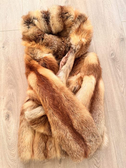 Шуба (напівшубок) з лисиці (натуральна)