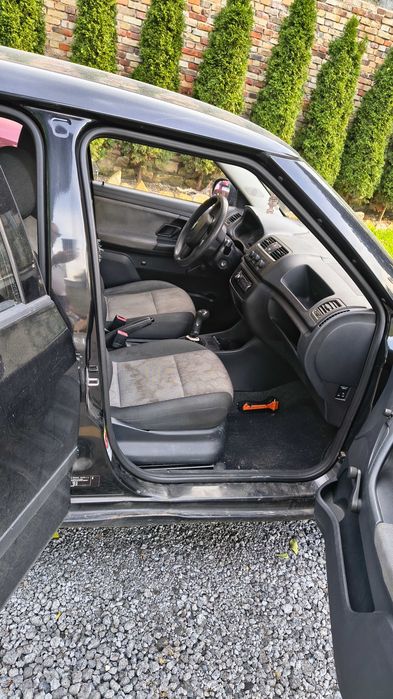 Auto Skoda Fabia 2