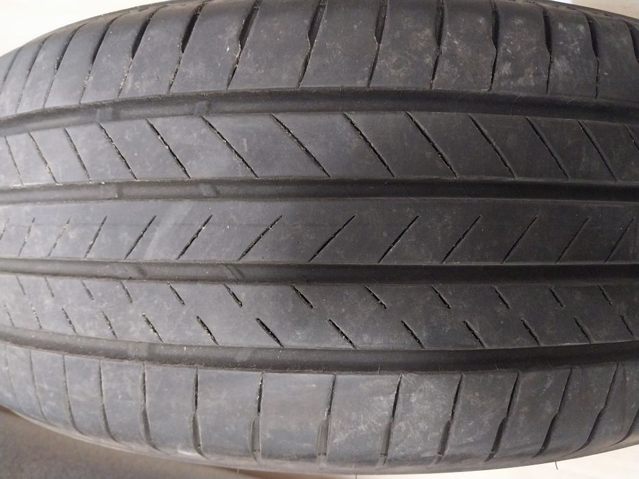 225/50RF18 BRIDGESTON лето.