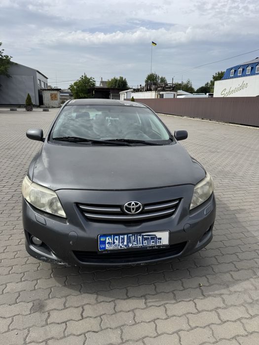 Автомобіль Toyota Corolla 2007 рік, після ДТП.
