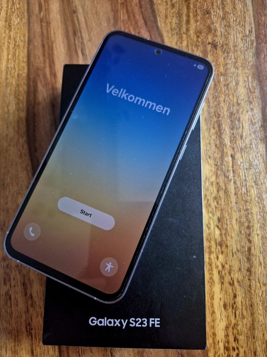 Samsung S23 FE + dodatki