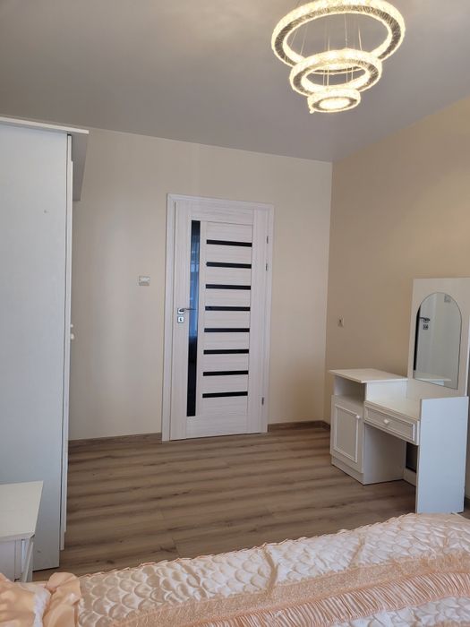 Здам 3 км.кв.вул.Коновальця.Новобудва.Здається вперше.Деталі телефоном