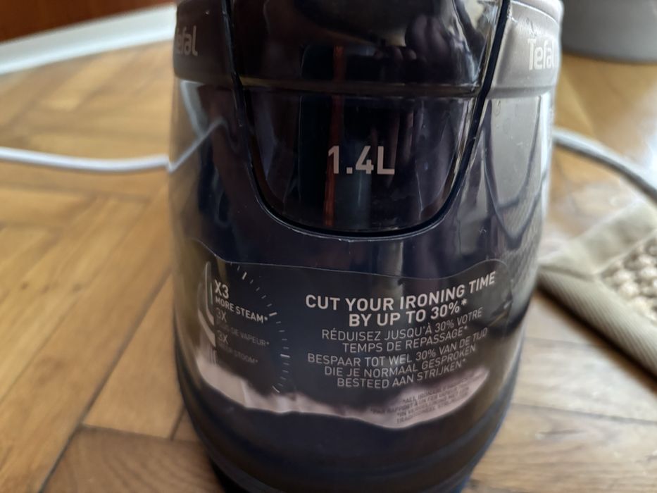 Nowy generator pary tefal