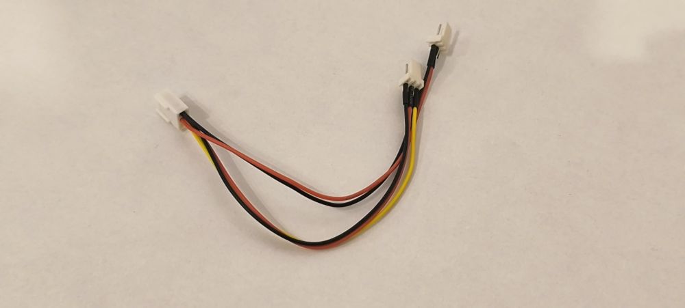 Rozgałęźnik zasilania wentylatora 3-pin adapter Y-cable 17cm