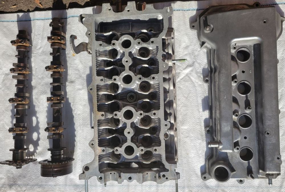 Мотор  1ZZ  1.8 тоёта авенсис Т250  по запчастям