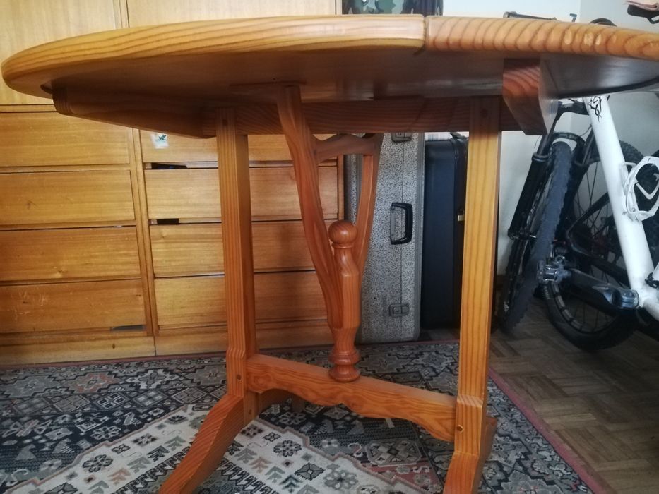 Mesa de jogo dobrável