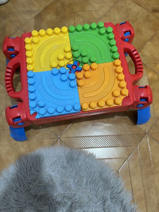Mesa de criança mega bloks