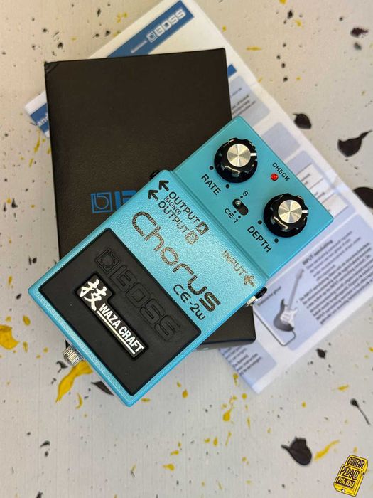Boss CE-2W Chorus Waza Craft