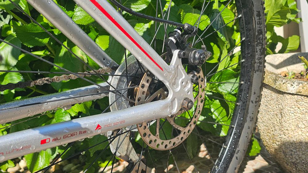 Bicicleta Todo Terreno Seminova