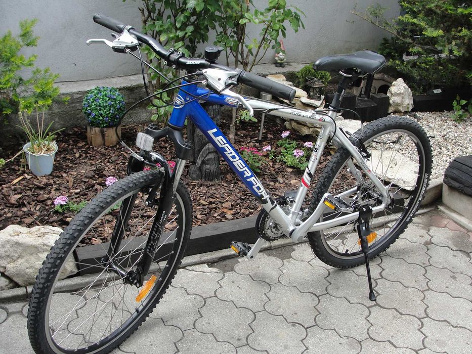 MTB Leader Fox Evolution 26 męski/młodzieżowy, rama Alu 18", przerzutki Alivio, stan BDB