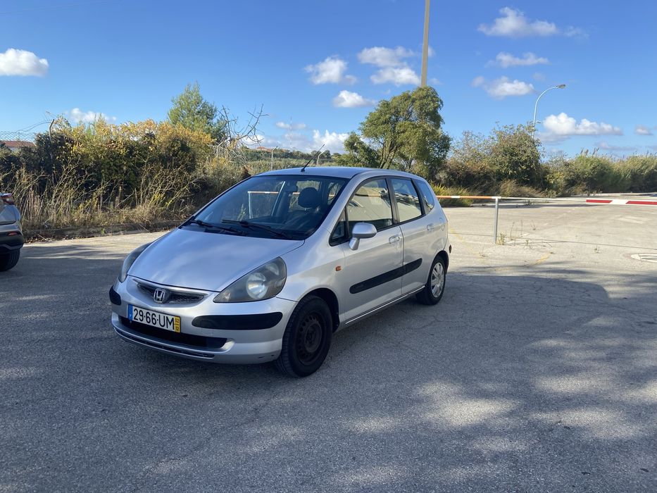 Honda Jazz 1.2 gasolina com 270 mil Kms
