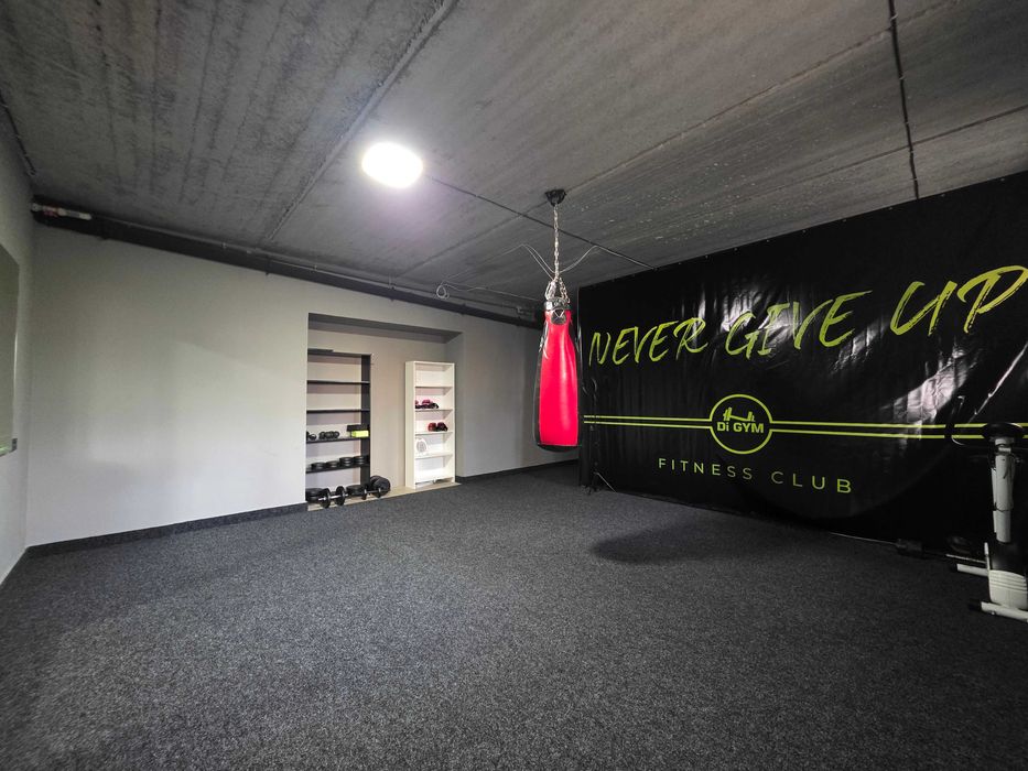 Продаж готового бізнесу: фітнес-зал з усім обладнанням!