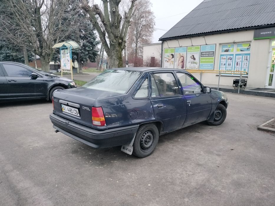 Opel Kadett 1.3 Газ/бенз