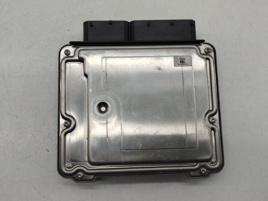 Centralina de Motor - OPEL ASTRA J Caixa/Hatchback (P10) | 09 - 15
