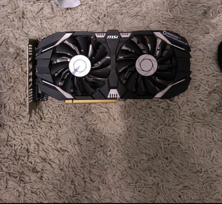 відеокарта 1060 на 6гб msi
