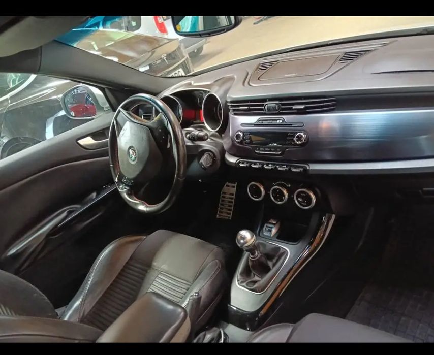 Alfa Romeo Giulieta 1.6 JTD Distinctive