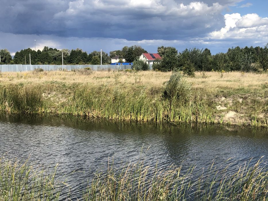 Продам земельный участок с. Рожны