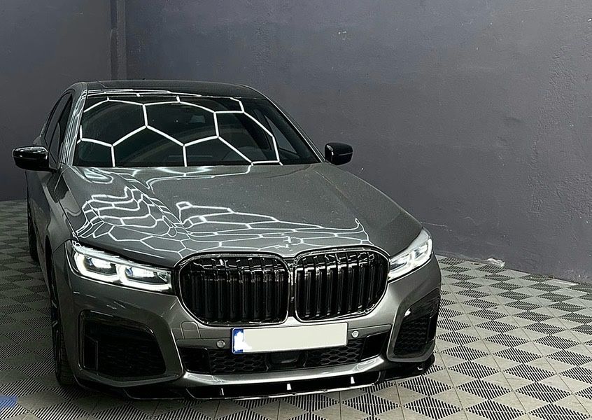 Губа переднего бампера сплитер BMW G11 G12 7 серия 2019 2020 2021 2022