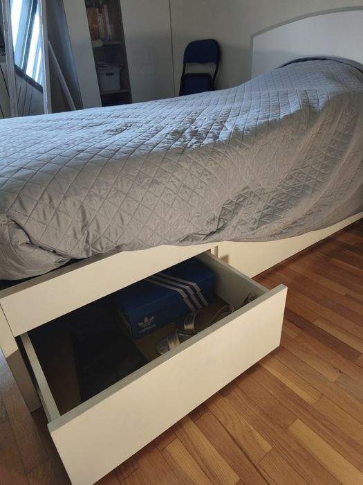 Cama de solteiro