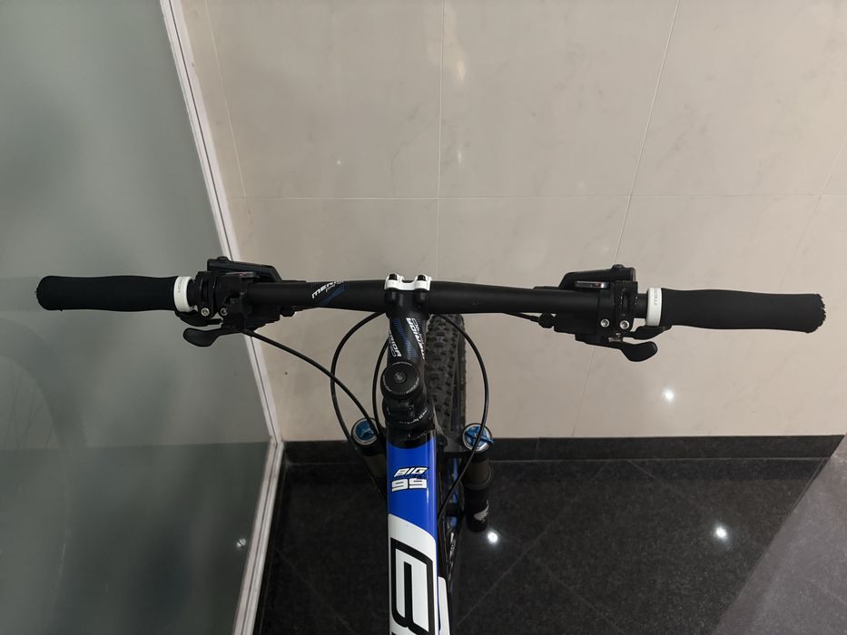 Bicicleta de montanha Merida 29”