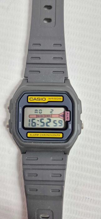 Casio W-85 (Module 1072) VINTAGE | Stan Kolekcjonerski