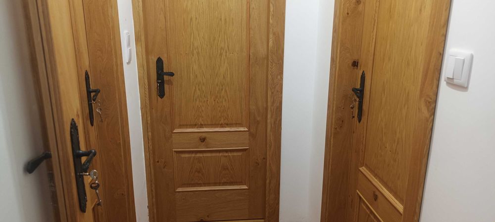 Carpinteiro  executa trabalhos e montagens no domicilio