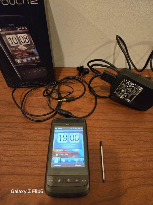 Telemóvel HTC Touch 2