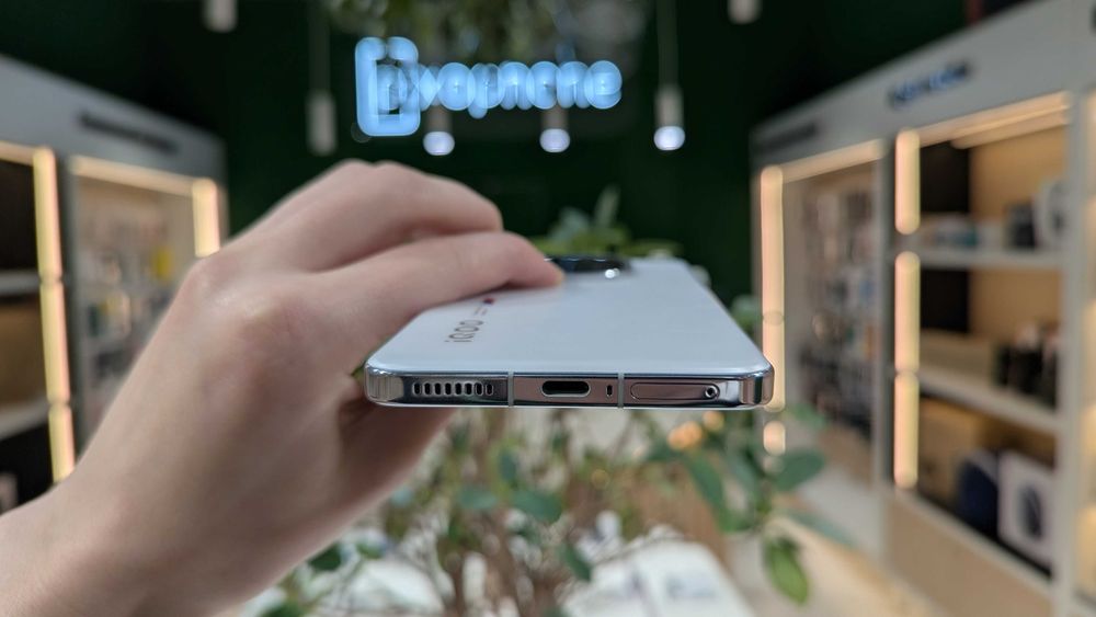 Магазин vivo iQOO 13 16GB/512GB White Гарантія Trade In