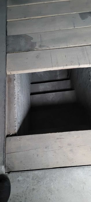 Гараж в кооперативі.