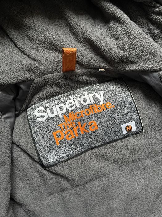 Крутезна чоловіча парка на європейську зиму холодну осінь