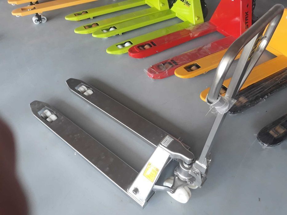 Porta-paletes em aço inox p/ industria alimentar 2000 Kg. AP28