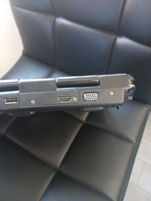 Ноутбук Asus у чудовому стані