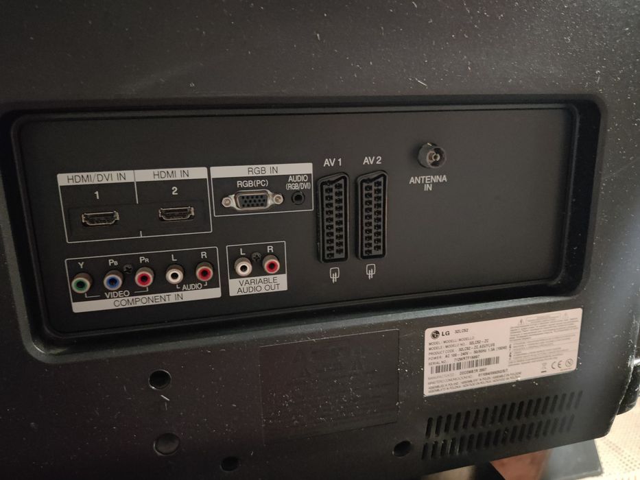 LG 32” LCD TV – Excelente estado