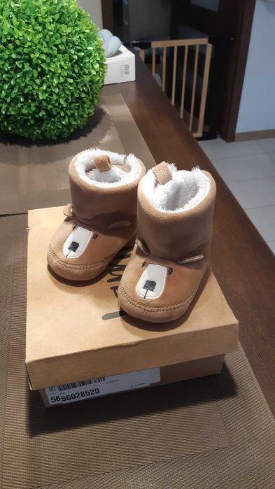 Buty niechodki w misie rozmiar 19