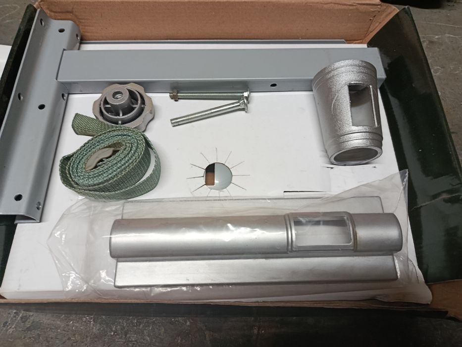 Полка под телевизор