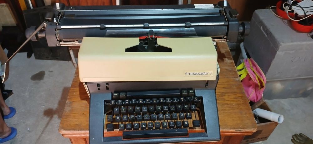 Máquina de escrever antiga