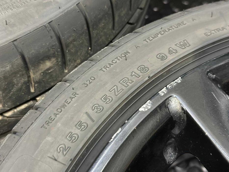 Jantes 18 com pneus Mercedes Benz (5x112) ET 50/54