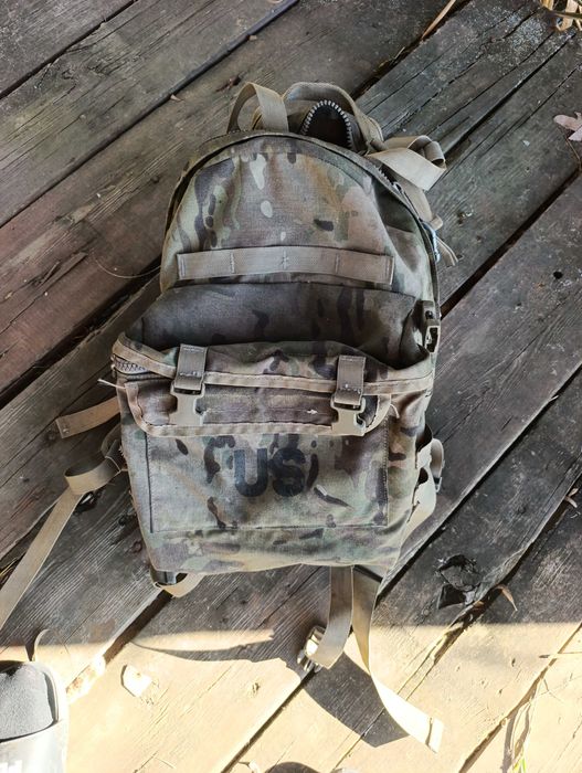 армейский штурмовой трехдневный рюкзак US Army MOLLE II Assault Pack в камуфляжной расцветке MultiCam