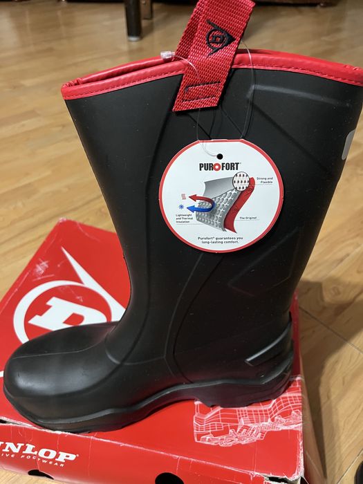 Чоботи гумові Dunlop утеплені до -20, металевий носок.